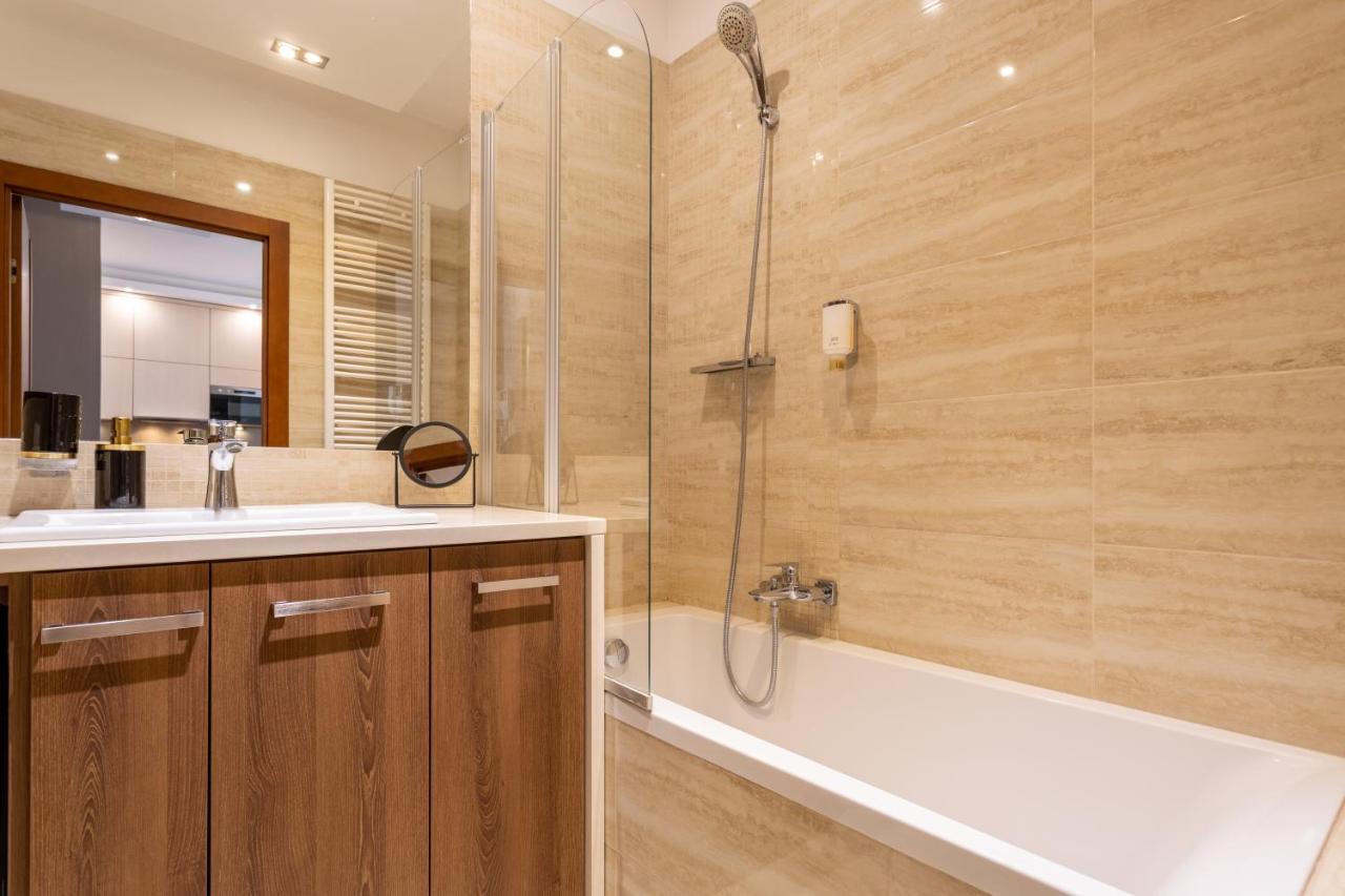 Golden Apartments Warsaw - Bright And Stylish Apartment -City Center - Stawki Dış mekan fotoğraf